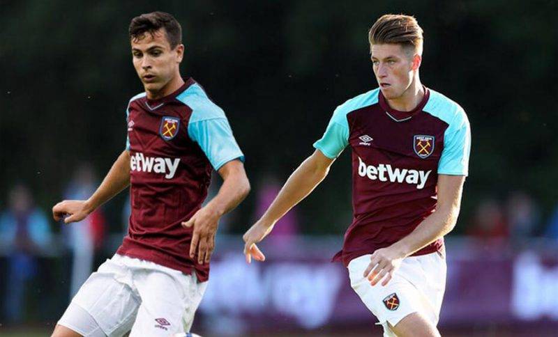 在主教練的 在主教練的